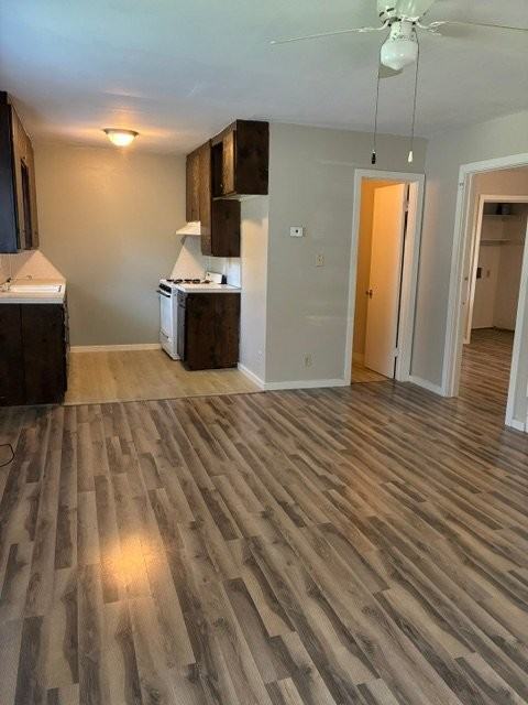 112 W Beech St - Photo 6 of 17