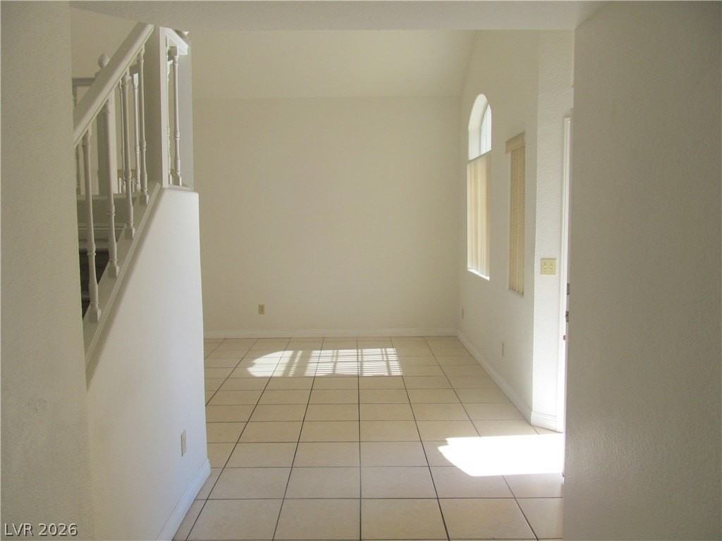 3982 Round Wood St - Photo 4 of 30