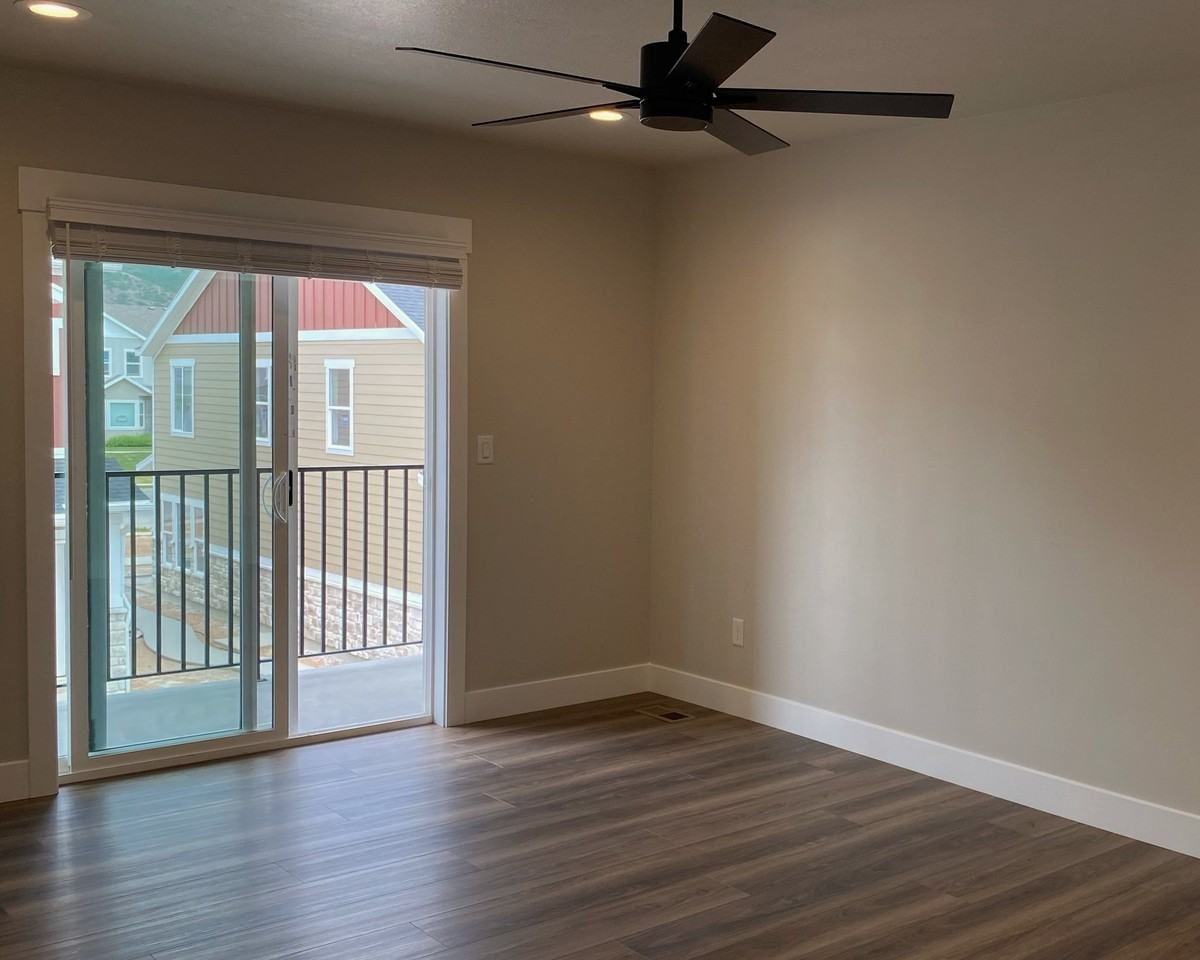 3134 Ne - Photo 3 of 13