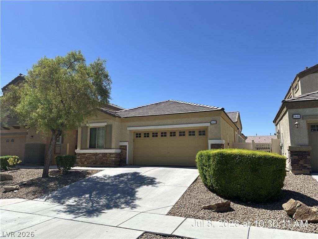 3653 Remington Grove Ave - Photo 2 of 48