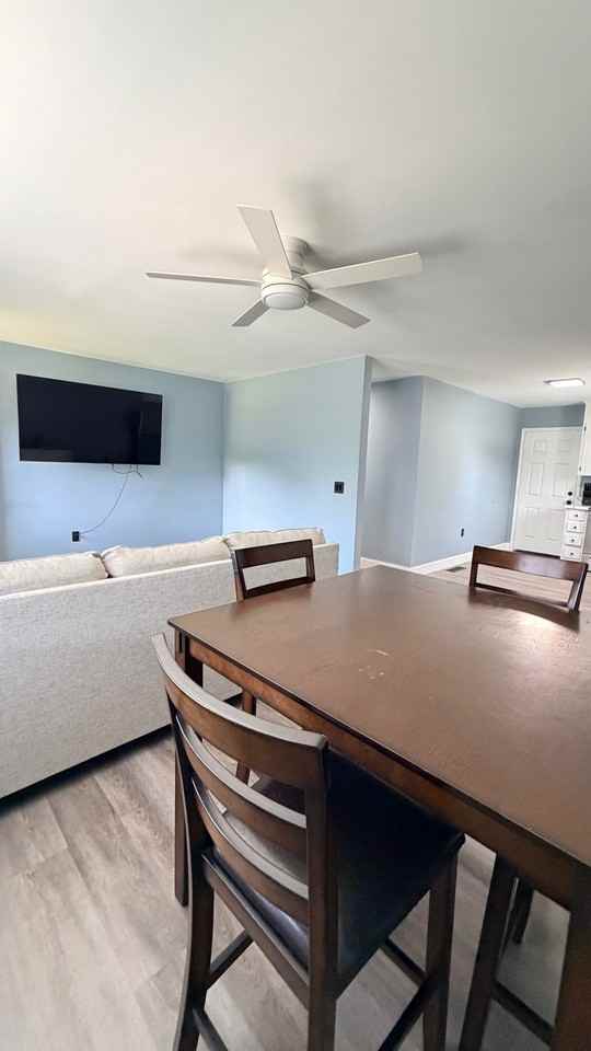 111 Hunter Dr - Photo 5 of 16