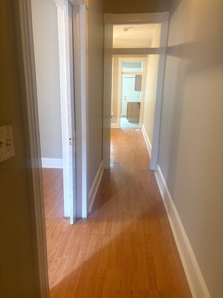 2106 E Federal St - Photo 2 of 18
