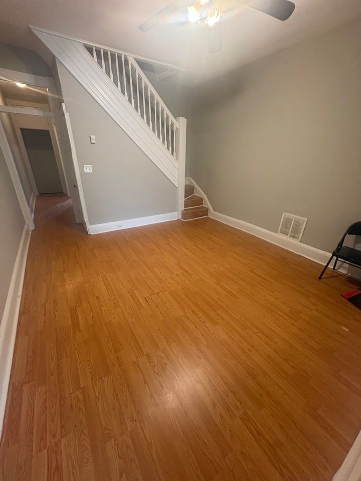 2106 E Federal St - Photo 6 of 18