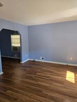 featured image of 714 Richmond St #1
