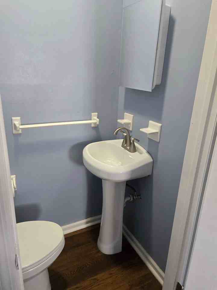 714 Richmond St #1 - Photo 4 of 13