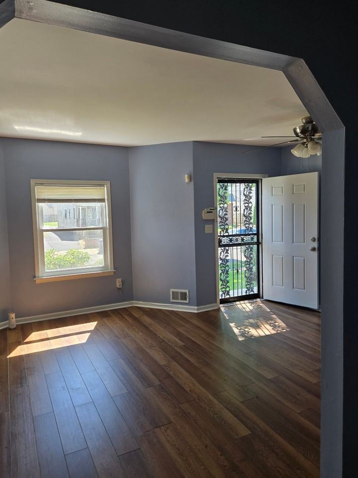 714 Richmond St #1 - Photo 7 of 13