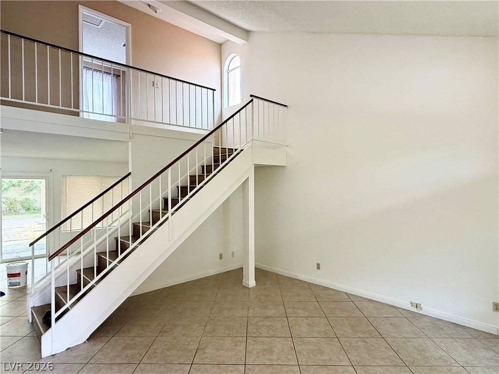 135 Primero Way - Photo 2 of 15
