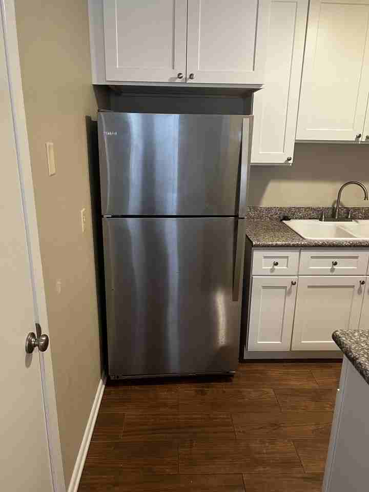 725 Heavens Dr #4 - Photo 6 of 29