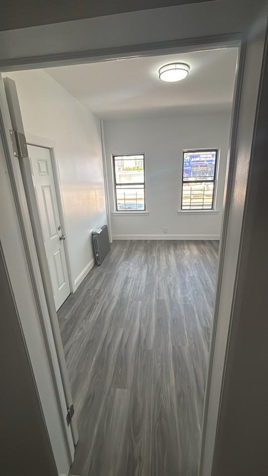8610 Atlantic Ave #1L - Photo 3 of 9