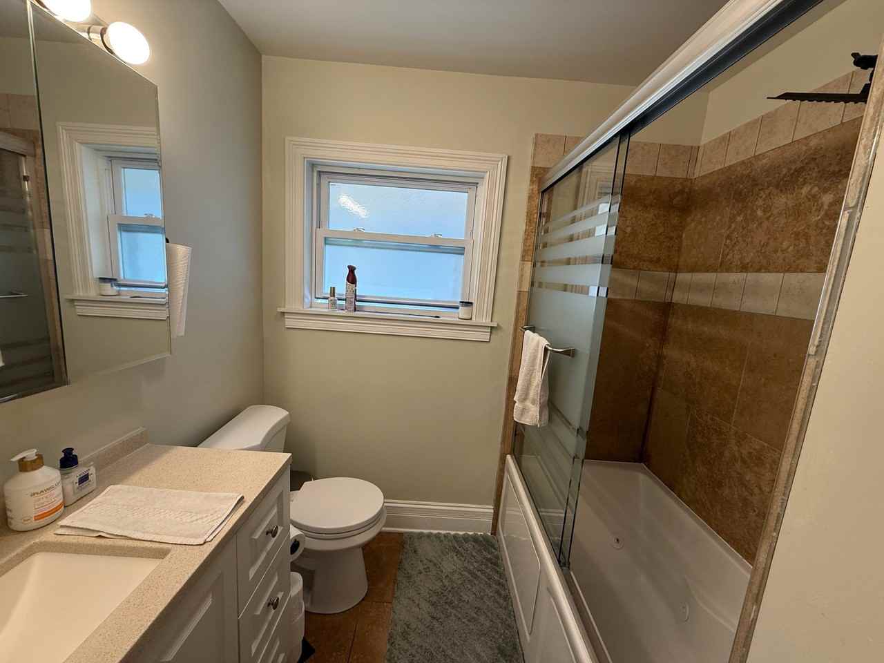 6427 N Albany Ave #1 - Photo 4 of 15