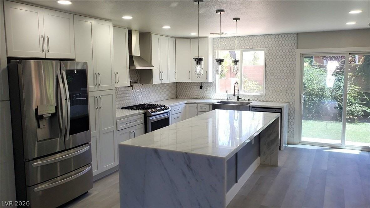7903 Dell Ridge Ave - Photo 2 of 20