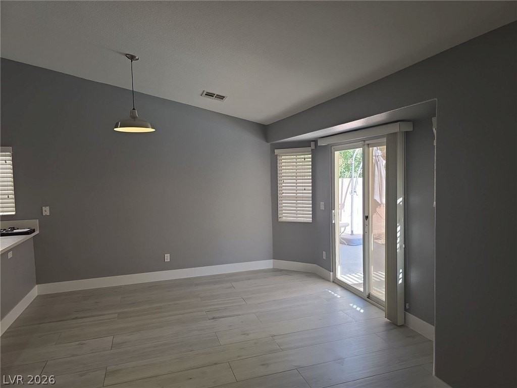 6067 Turtle River Ave - Photo 4 of 13