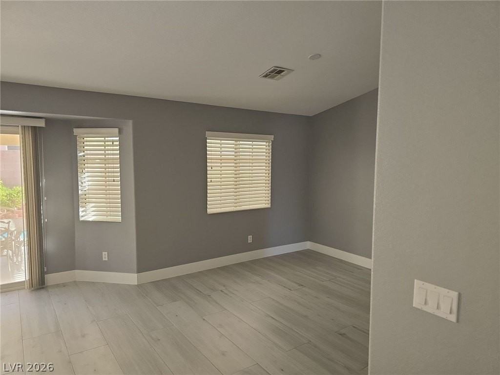 6067 Turtle River Ave - Photo 5 of 13