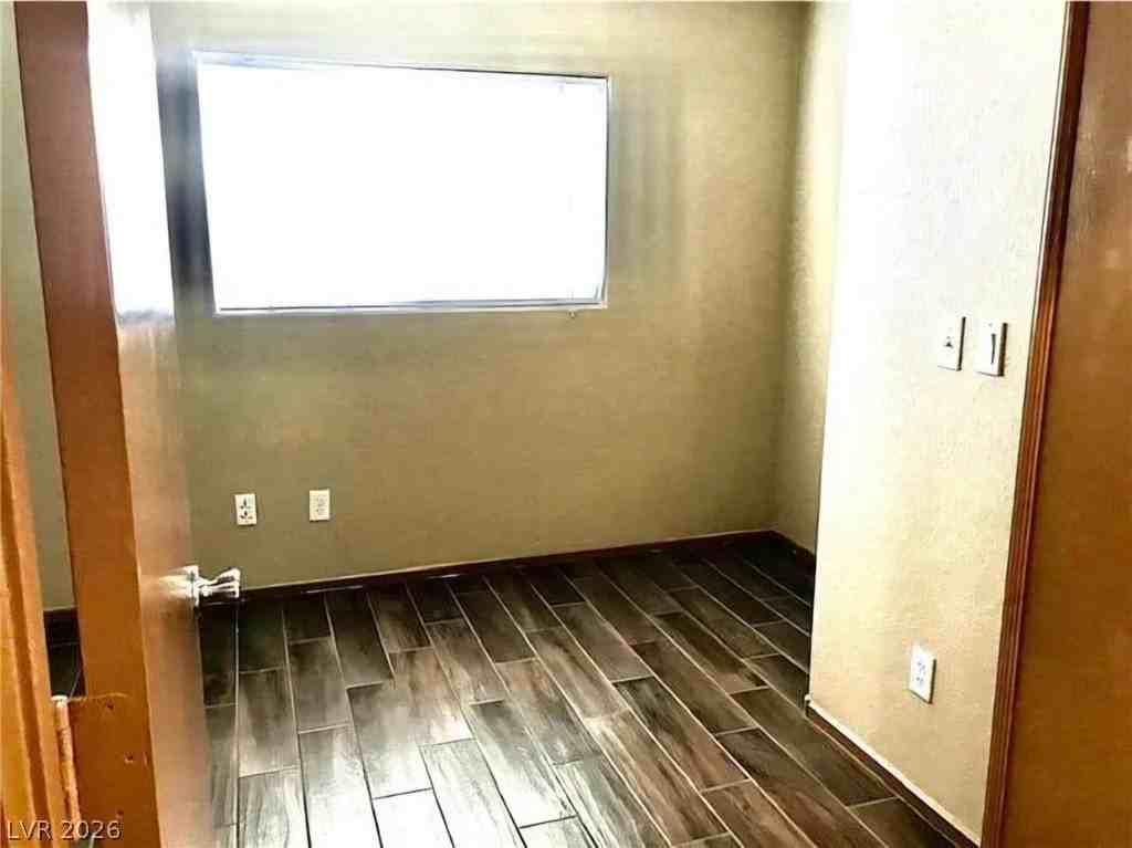 11260 Sandrone Ave - Photo 3 of 16
