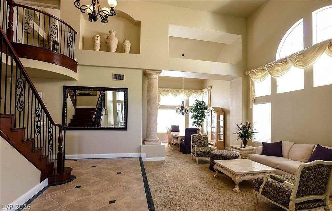 1817 Corta Bella Dr - Photo 5 of 33