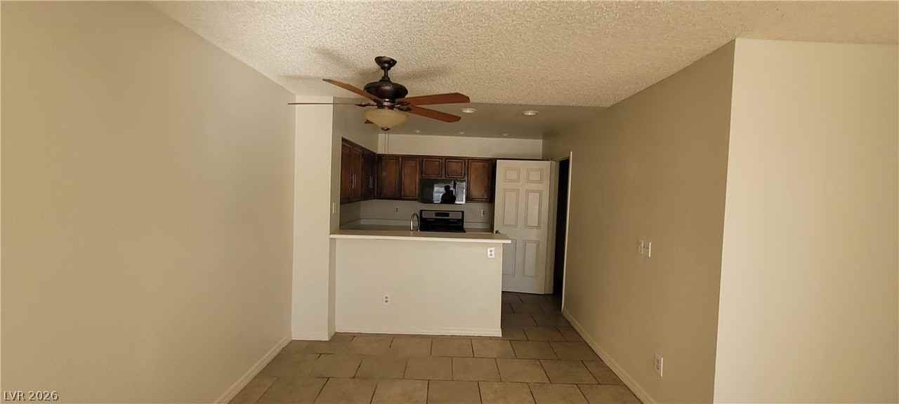 2121 Chertsey Dr #D - Photo 7 of 23