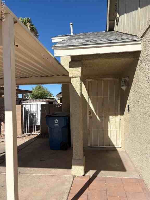 2004 Ullom Dr - Photo 4 of 30