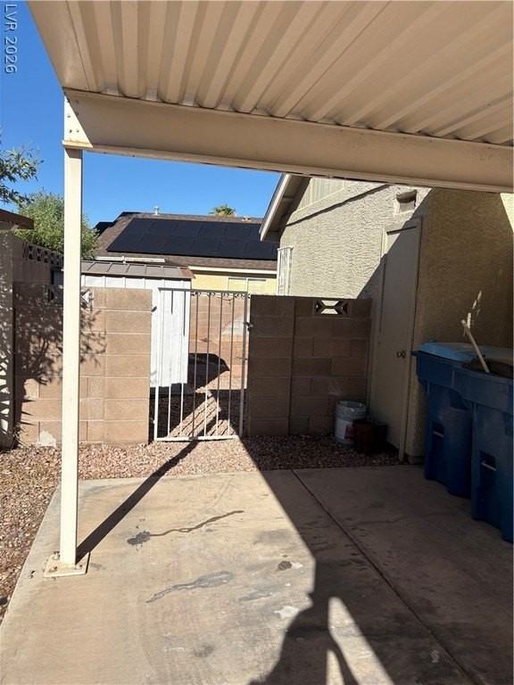 2004 Ullom Dr - Photo 5 of 30