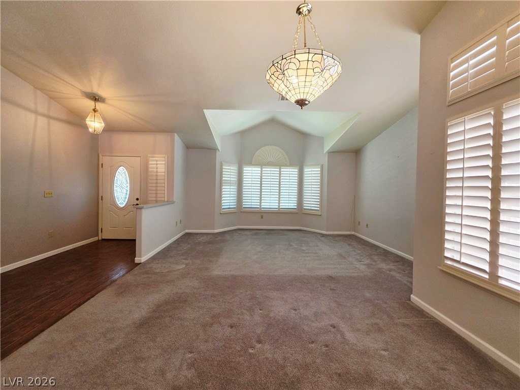 8213 Arch Bay Ln - Photo 5 of 30