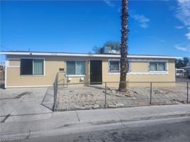 featured image of 2700 Basswood Ave