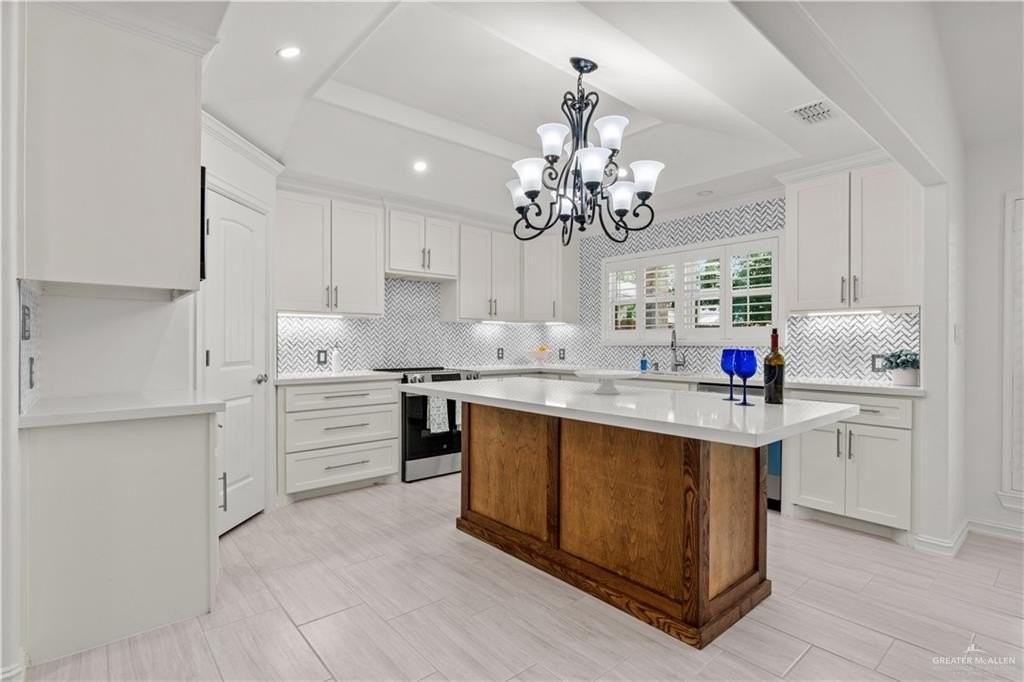 1904 Baylor Ave - Photo 6 of 19
