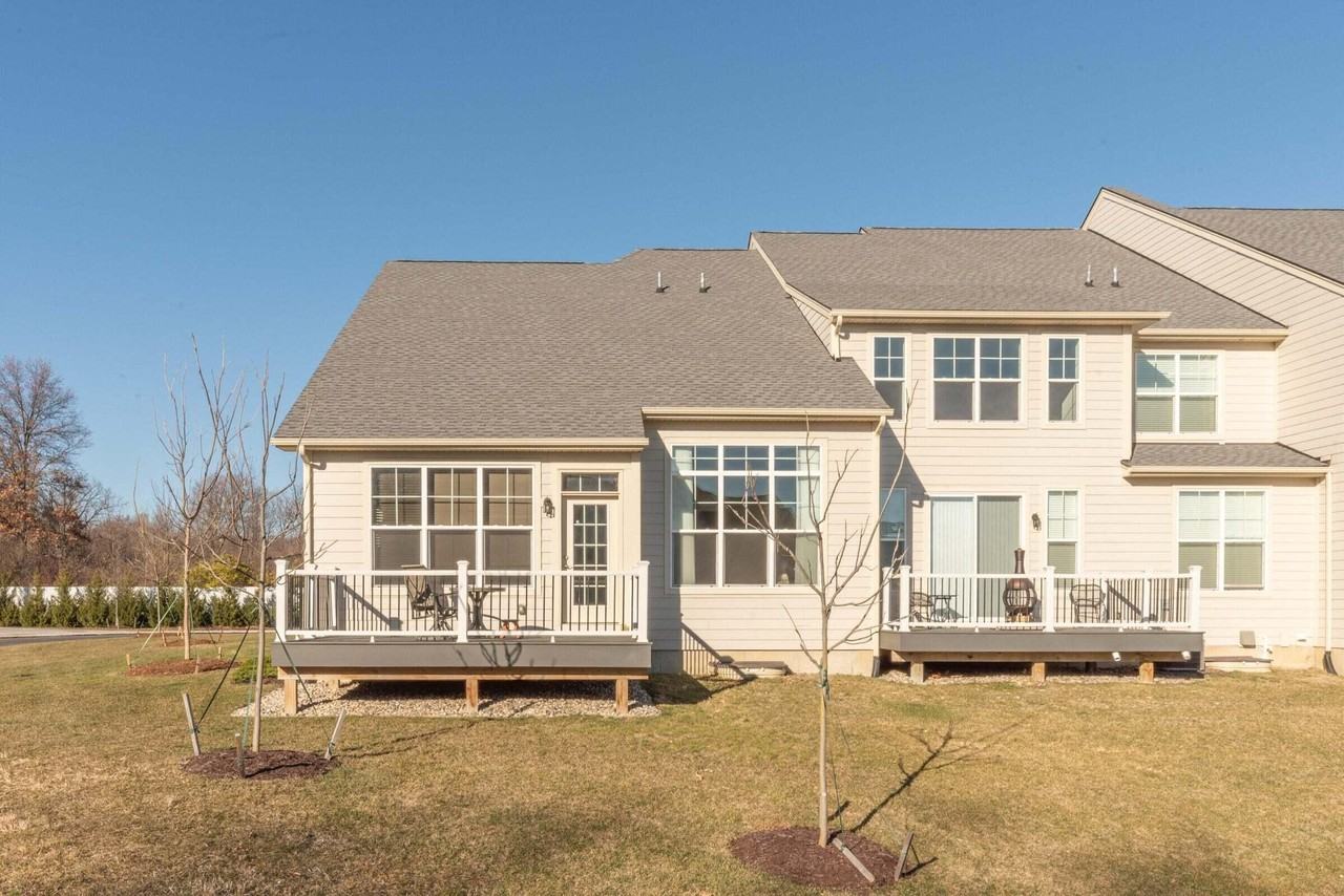 3341 Roseford Blvd - Photo 5 of 50