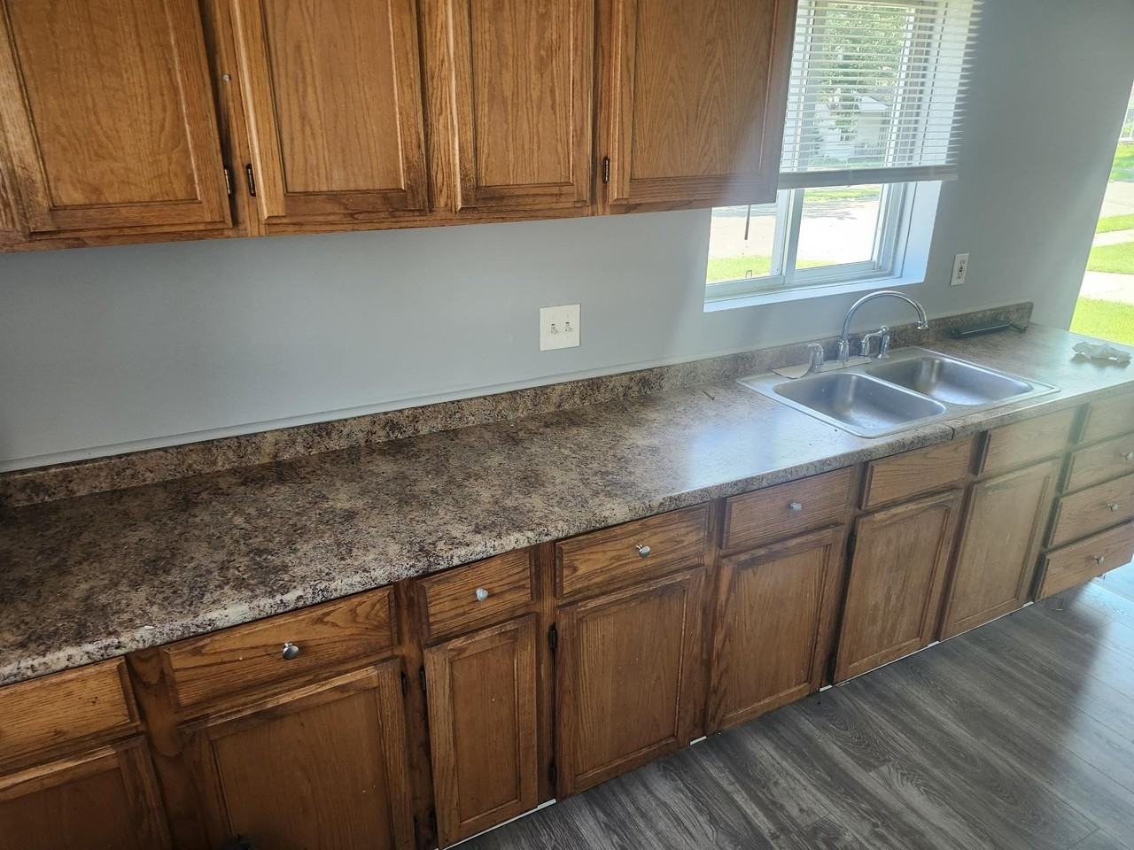 29841 Oakwood St - Photo 2 of 9
