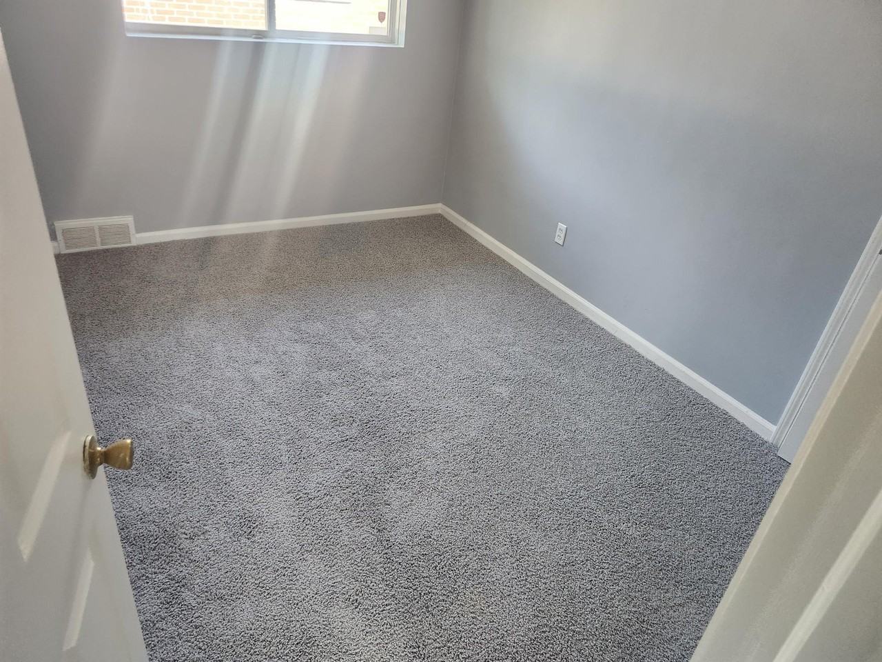29841 Oakwood St - Photo 6 of 9