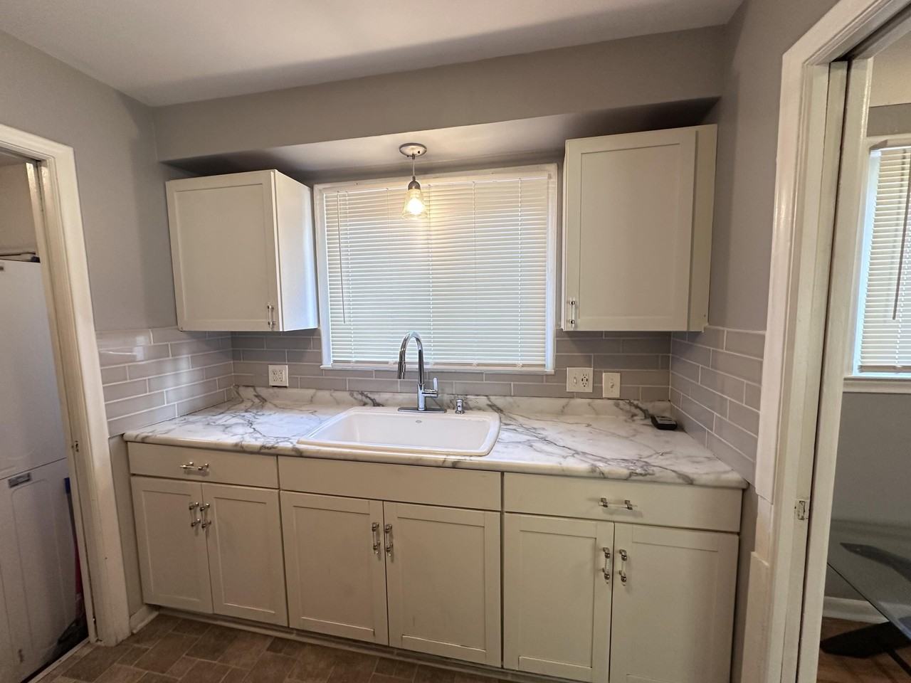 4697 Pelham St - Photo 5 of 17