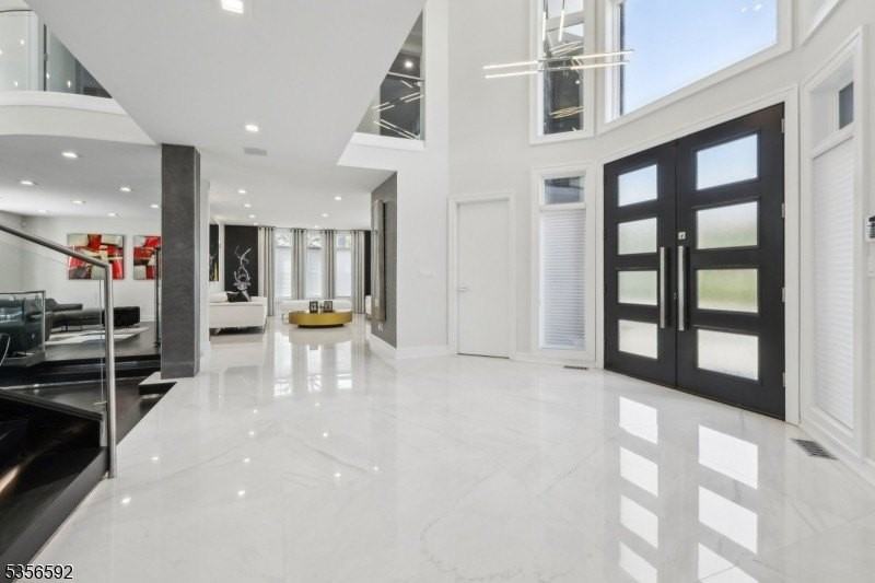 63 Roberts Rd - Photo 3 of 47