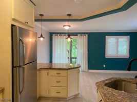 featured image of 5 Sugar Loaf Ct #8