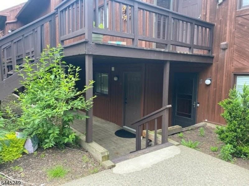 5 Sugar Loaf Ct #8 - Photo 3 of 30