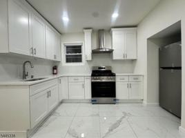 featured image of 7 Circle Ave #2