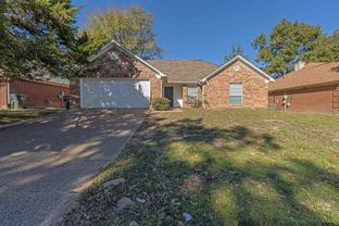 5605 Calais Dr - Photo 1 of 1