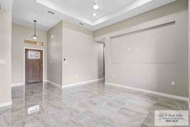 130 E Magnolia Ave - Photo 2 of 17