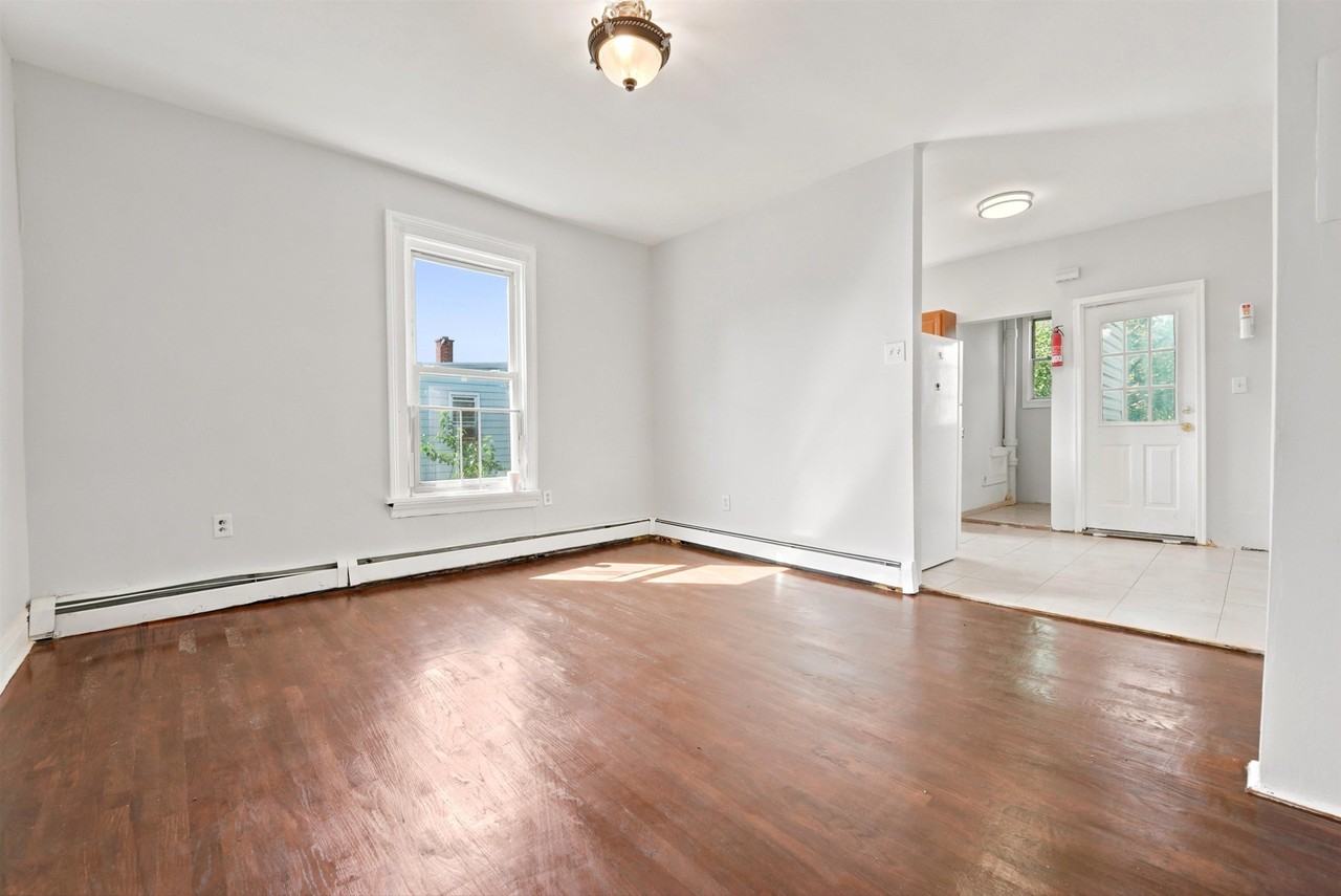 25 W 19th St #2 - Photo 3 of 14