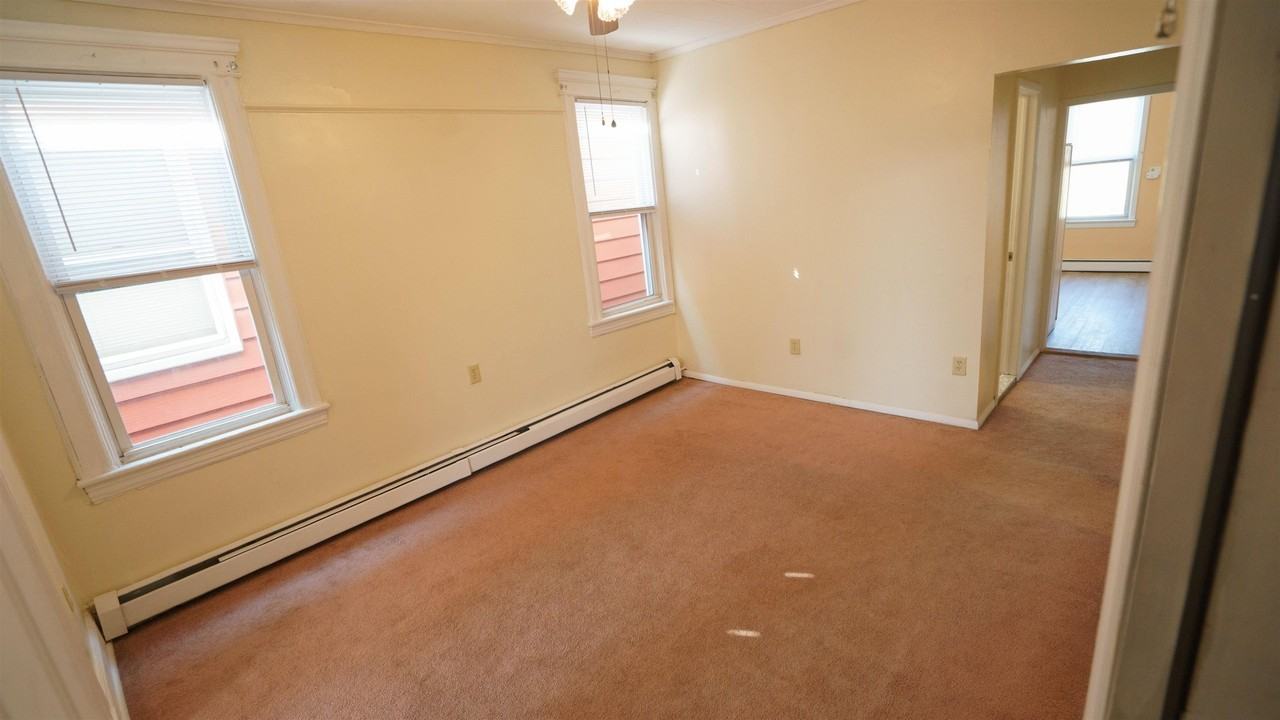72 W 12th St #2 - Photo 4 of 15
