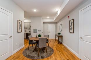 725 Sip St #404 - Photo 1 of 1