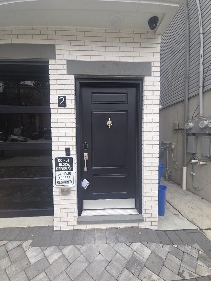 191 Terrace Ave #2 - Photo 2 of 22