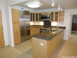 featured image of 600 Queen St #1603