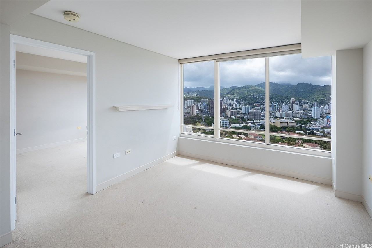 1009 Kapiolani Blvd #4101 - Photo 4 of 23