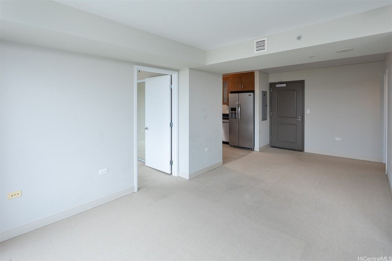 1009 Kapiolani Blvd #4101 - Photo 5 of 23