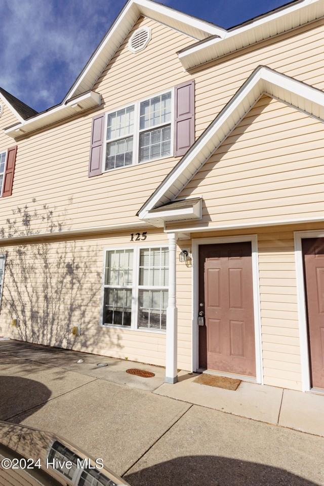 125 Cornerstone Pl - Photo 4 of 27