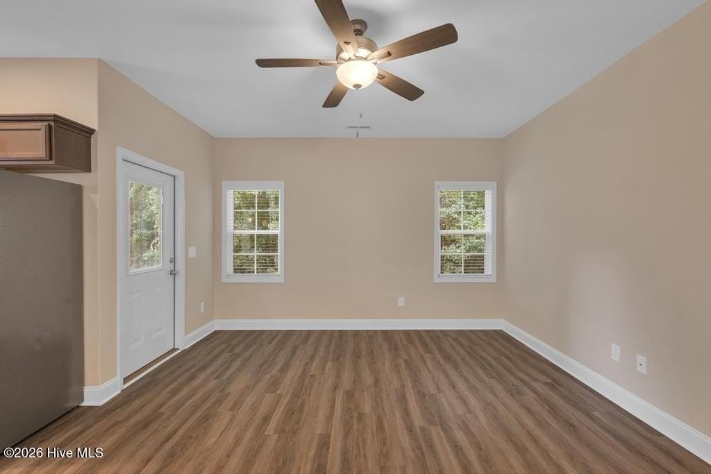 148 Broadleaf Dr - Photo 3 of 24