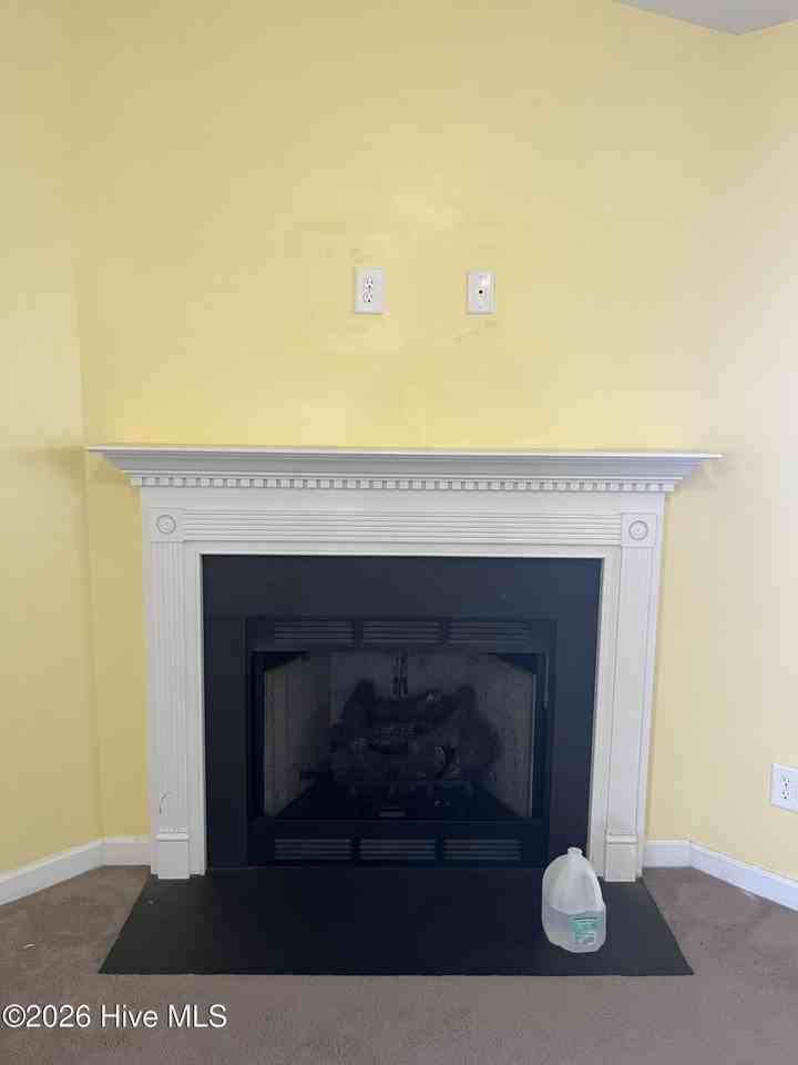 700 Wickford Pl - Photo 7 of 34