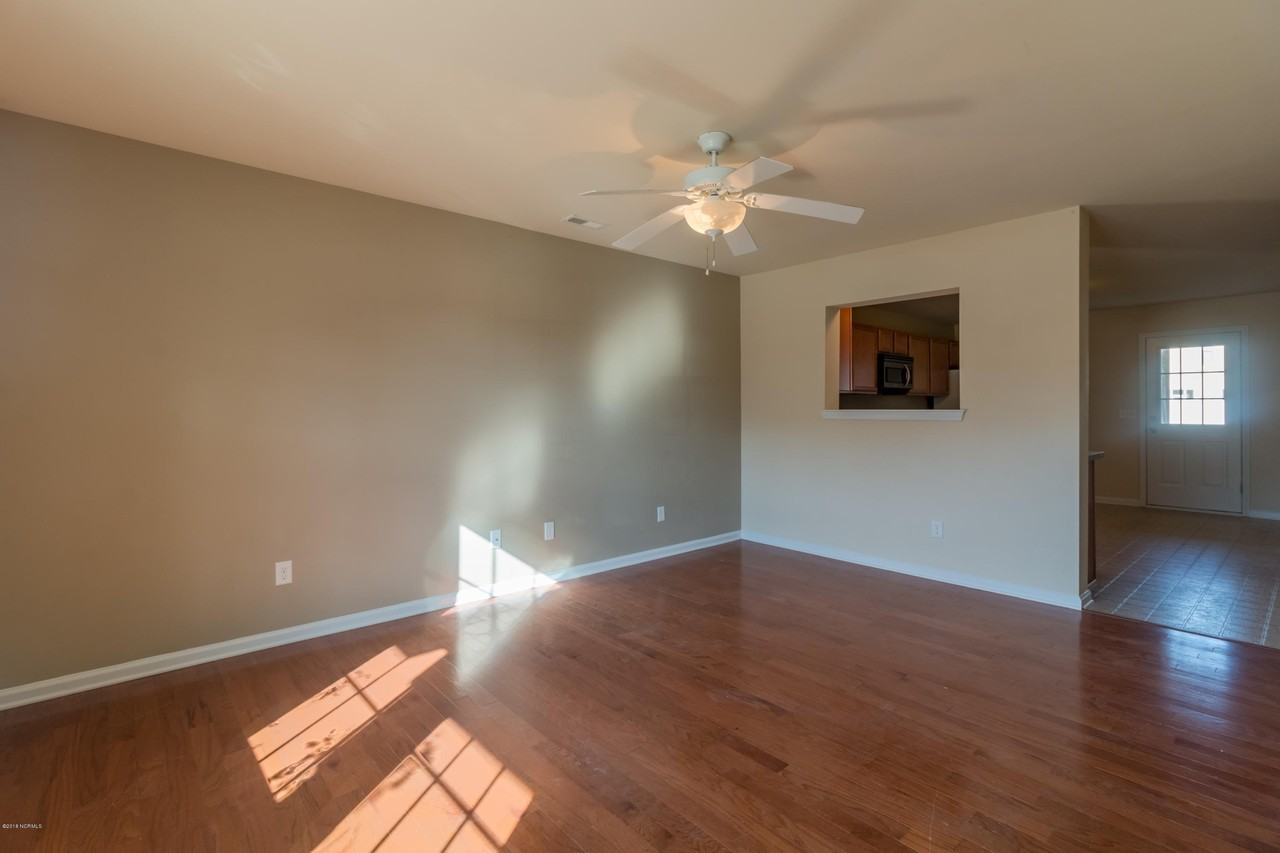 303 Caldwell Loop - Photo 2 of 13