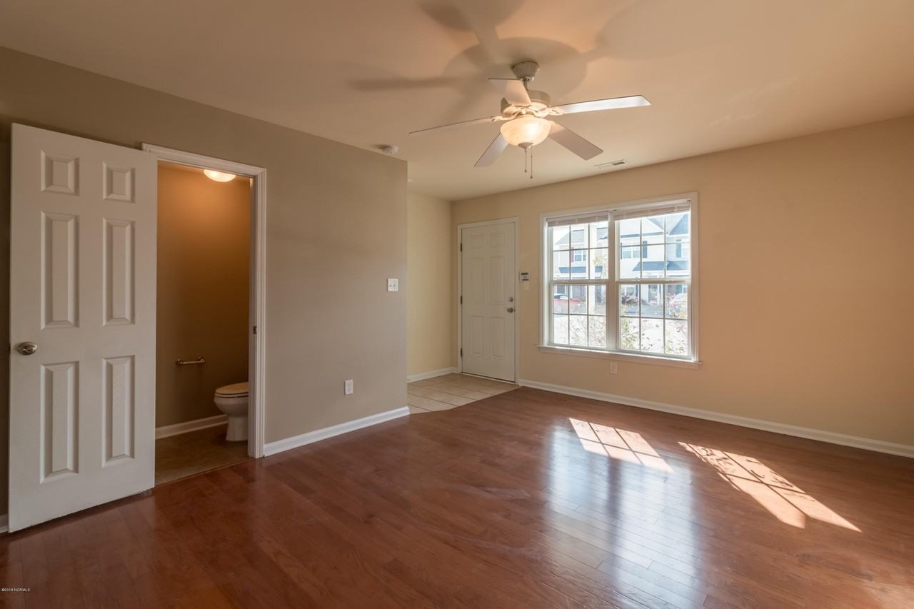 303 Caldwell Loop - Photo 3 of 13