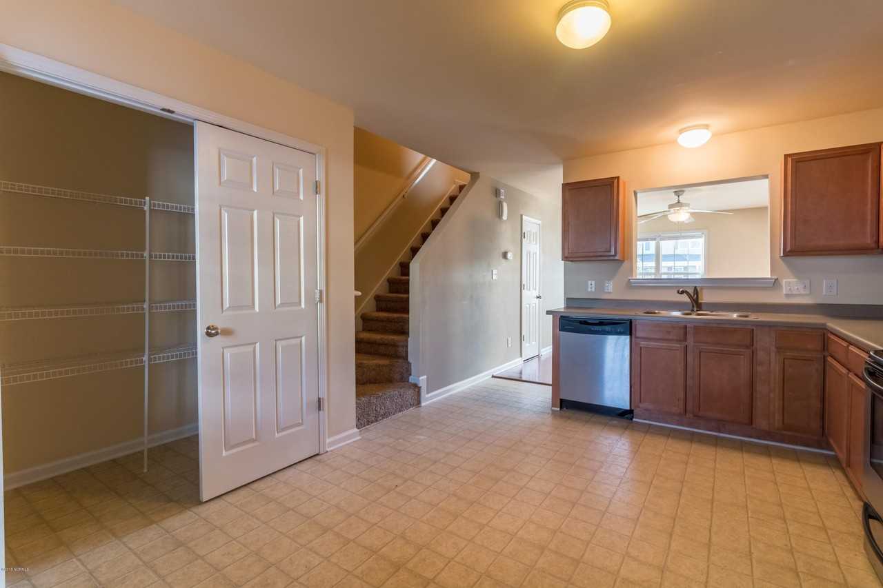 303 Caldwell Loop - Photo 5 of 13