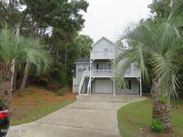featured image of 208 Stroud St