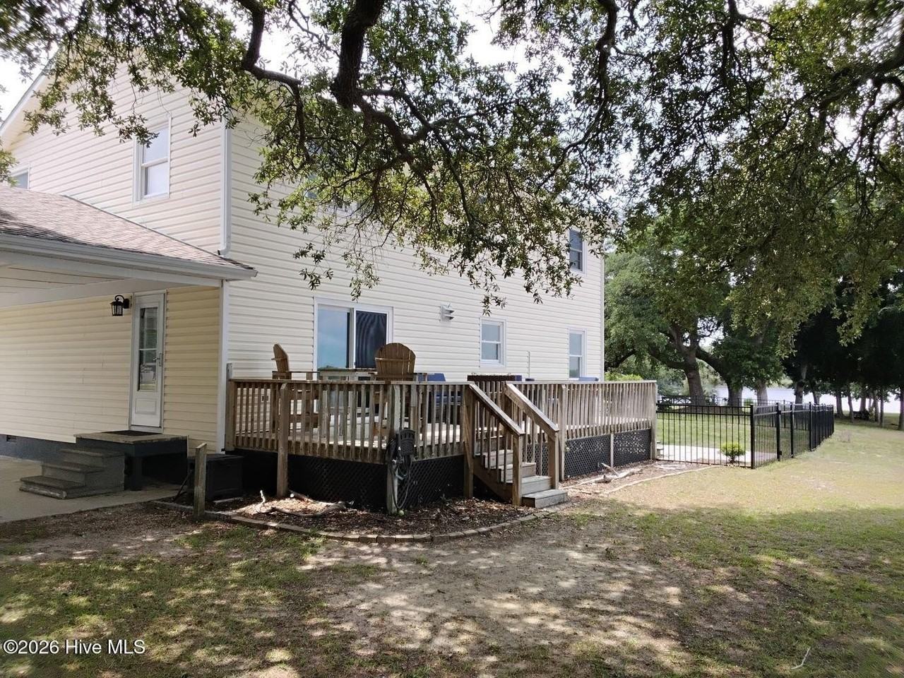 482 Vfw Rd - Photo 2 of 23